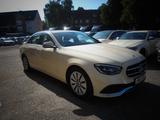 Mercedes-Benz E 220 d Widescreen Navi PDC - Mercedes-Benz E 220 mit Diesel-Antrieb: Taxi, Limousine