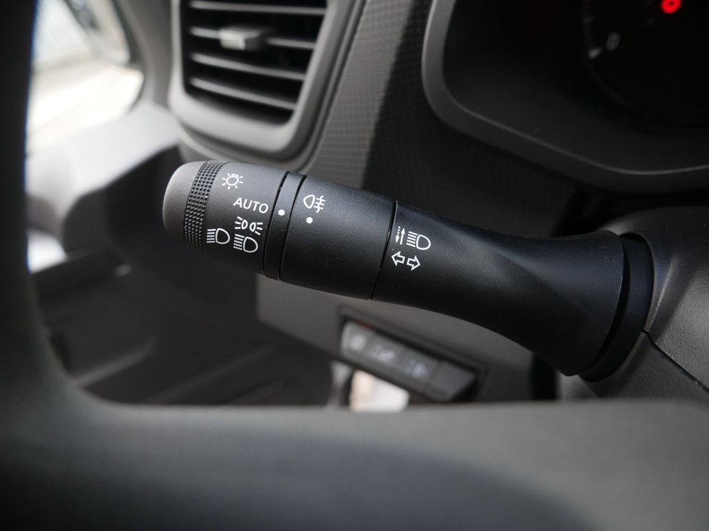 Fahrzeugabbildung Renault Trafic Lkw Komfort L1H1 2,8t Blue dCi 130 MY24