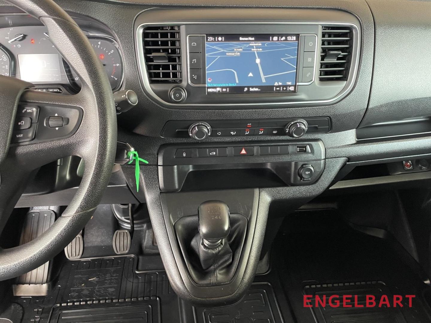 Toyota Proace 2.0 D-4D L2 Meister AHK PDC vorne + hinte