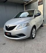 Lancia Ypsilon 1.2 benzina 69cv 5p. Gold - graue Lancia Ypsilon
