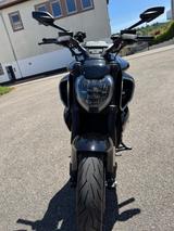Ducati Diavel V4 - DUCATI DIAVEL V4
