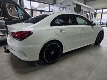 Bild 2 Mercedes-Benz A 220 Lim. AMG 4Matic Pano AHK MBUX