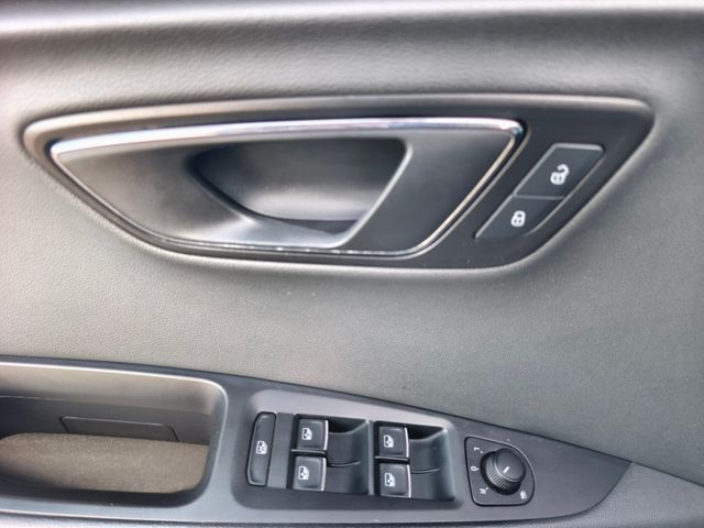 Seat Leon Xcellence*DSG*AHK*Navi*LED*Kamera*SHZ*PDC*