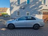 Volkswagen Jetta V 1.6, Comfortline,Klimaaut,Sitzhzg - Volkswagen Jetta: V6