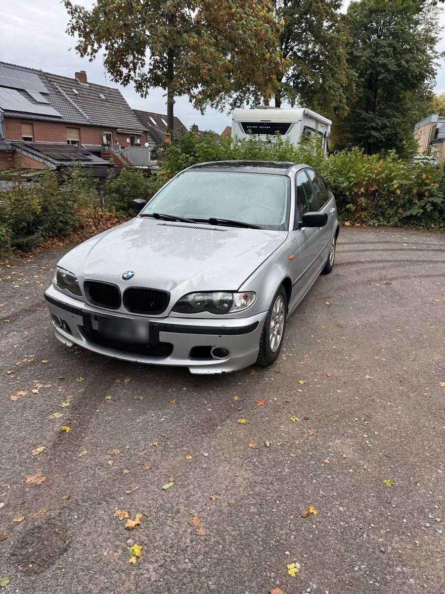 BMW 320