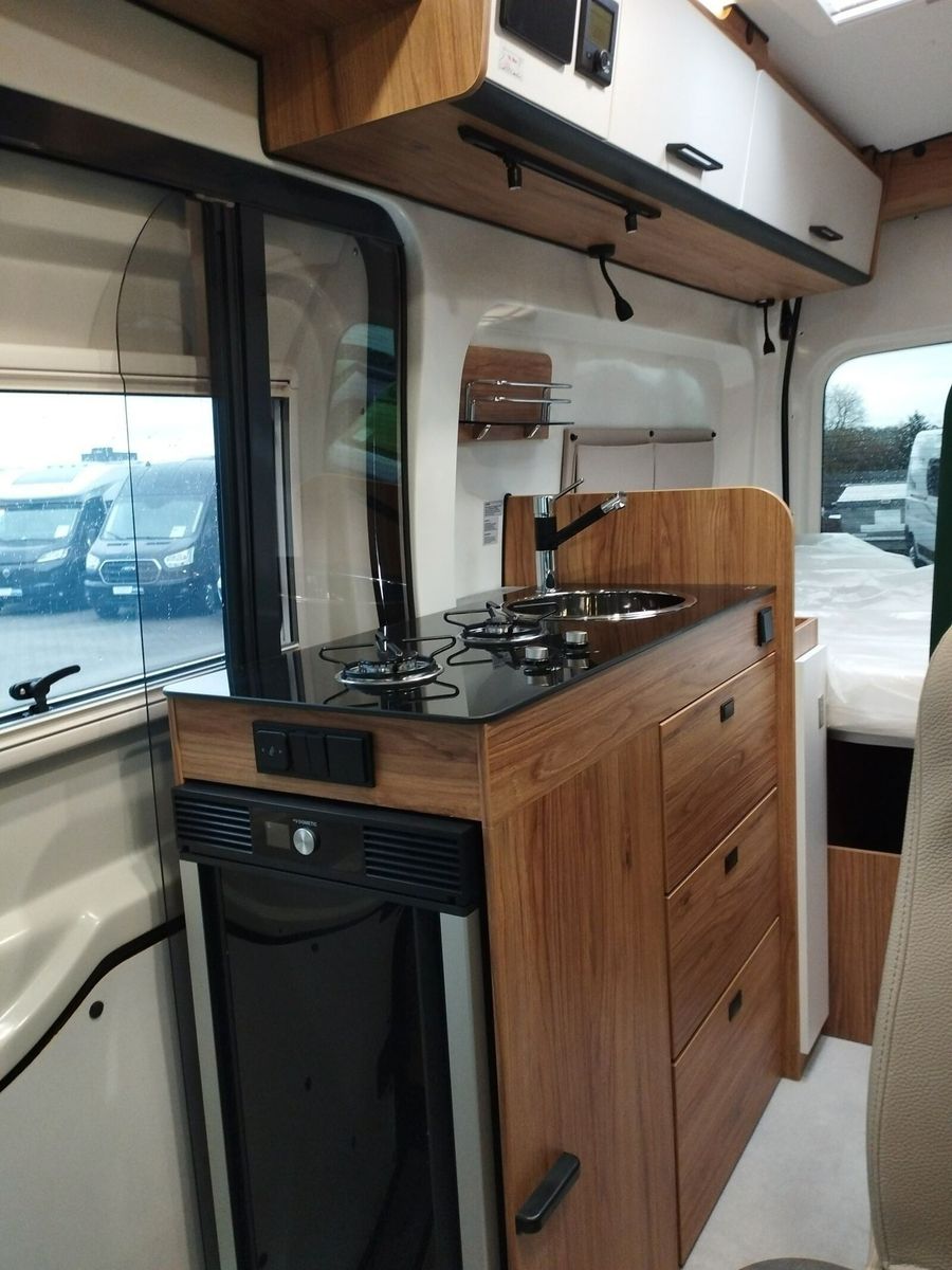 Fahrzeugabbildung Karmann Dexter 4x4 DE 560 AW Rückfahrkamera, Allrad TZ
