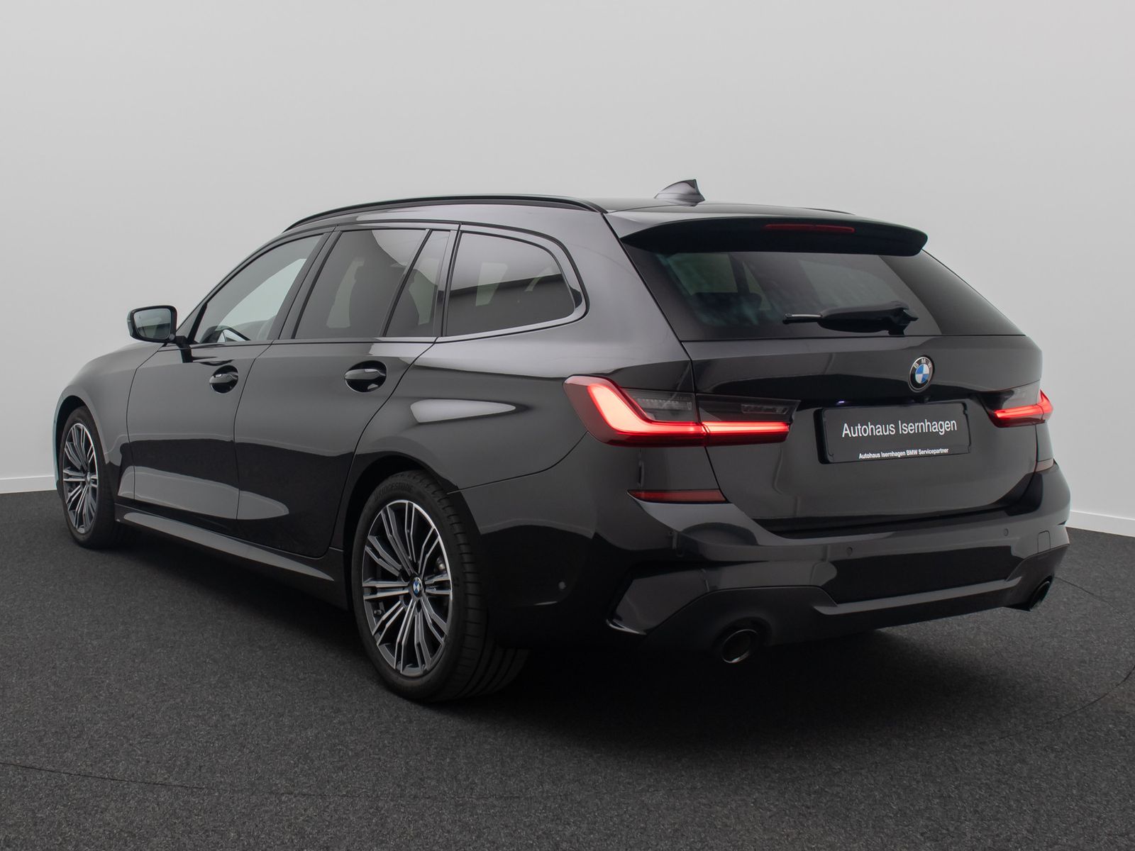 Fahrzeugabbildung BMW 320d xD M Sport DAB Laser Standhz 360°Individuai