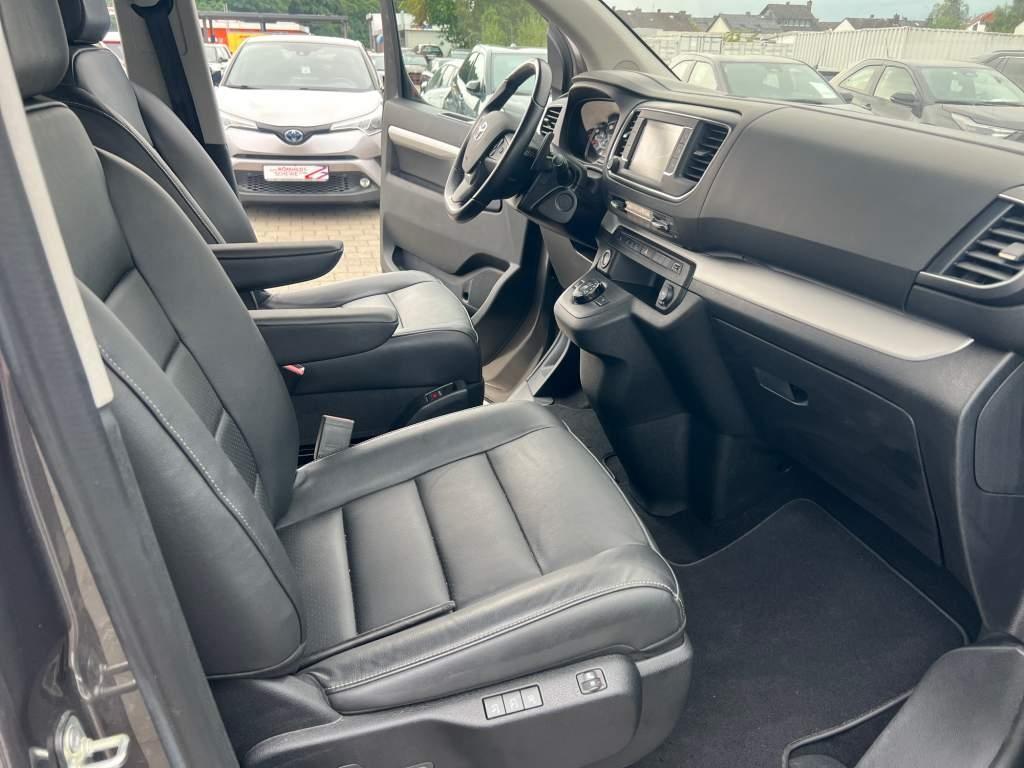 Toyota Proace Verso L1 Executive 7-Sitzer HUD Panorama 