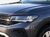 Volkswagen T-Cross 1.0 TSI DSG LIFE+KAMERA+NAVI - Volkswagen T-Cross mit 5 Türen