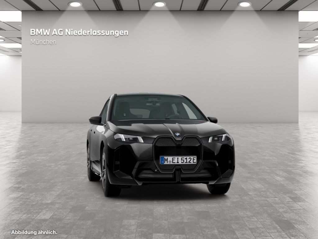 BMW iX - Bild 13