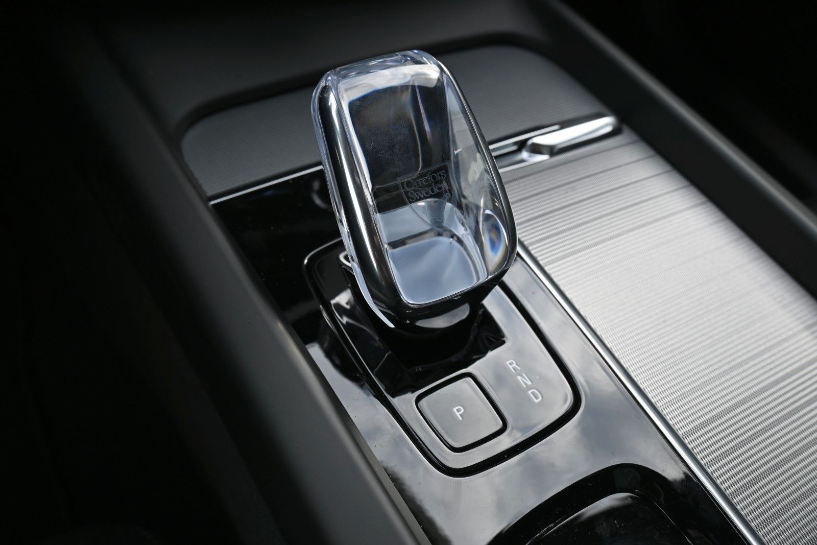 Fahrzeugabbildung Volvo XC60 B5 AWD Ultra Black Edition*LED*PANO*360*B&W