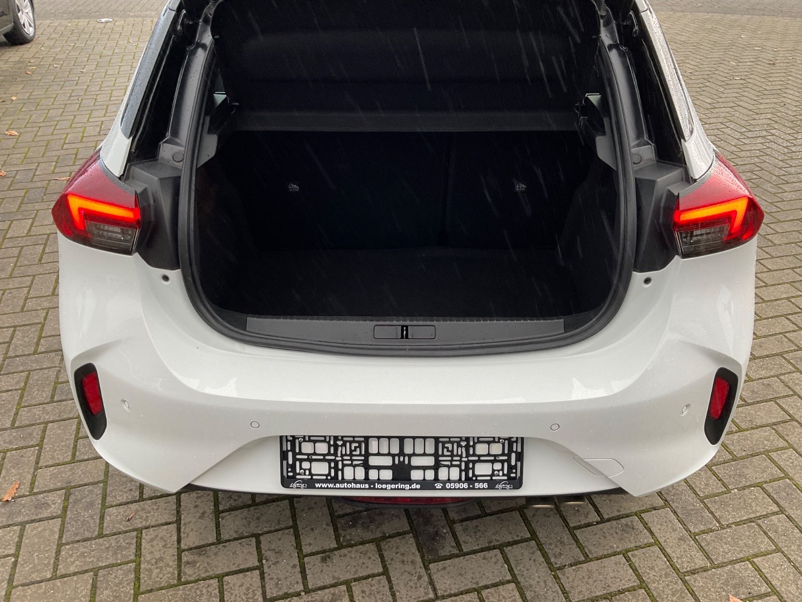 Fahrzeugabbildung Opel Corsa 1.2i GS Automatik,Navi,Carplay,Kamera