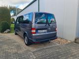 Volkswagen T5 Caravelle, langer Radstand - Volkswagen: Caravelle Langer Radstand