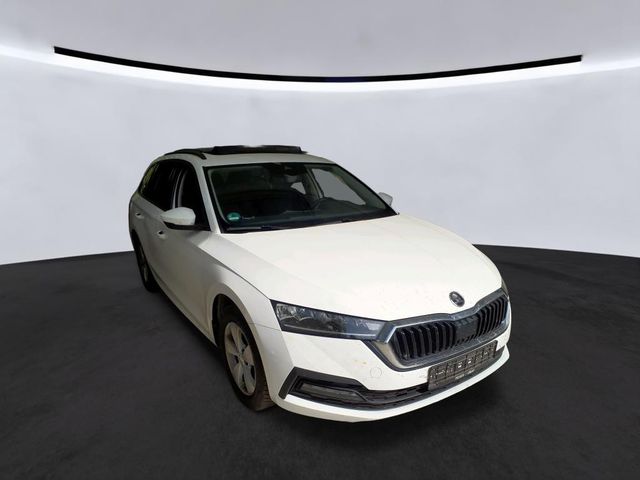 SKODA Octavia Combi 1.5 TSI Selection-PANO-AHK-LED-SHZ