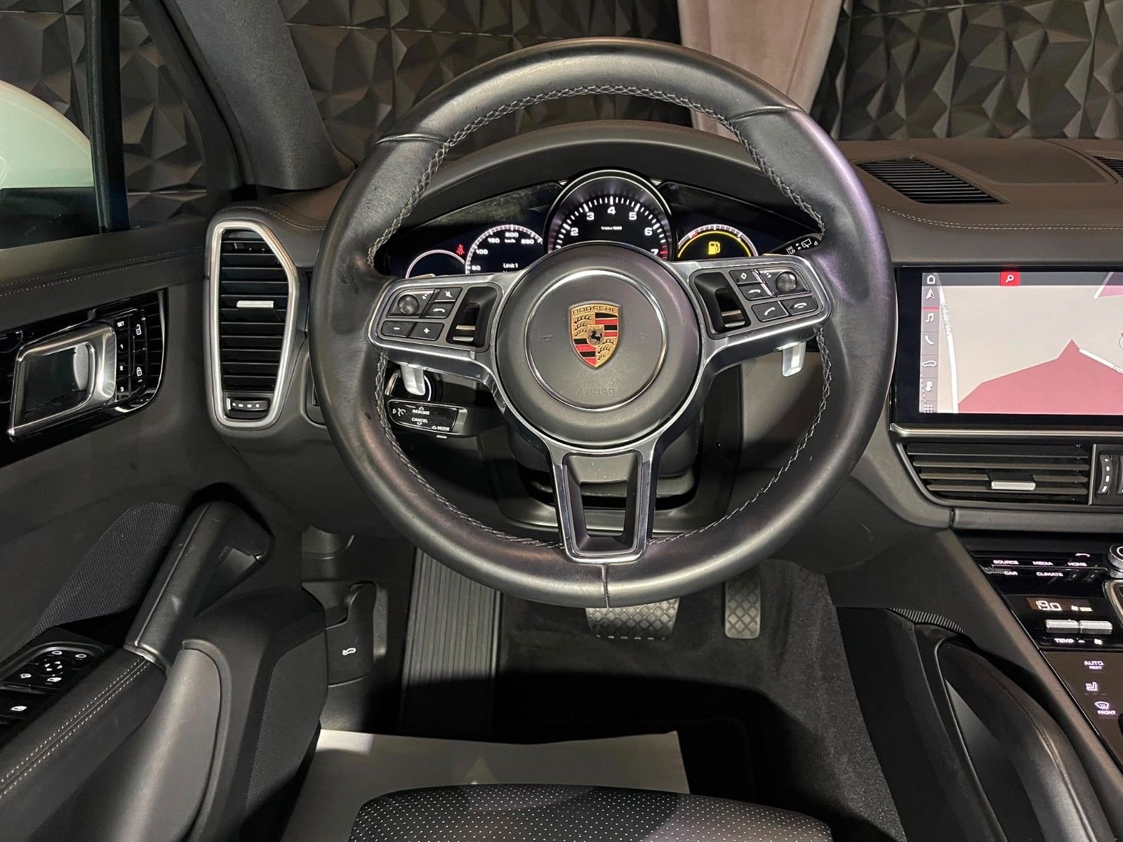 Porsche Cayenne schwenkbare AHK,Leder, Kamera foto 12