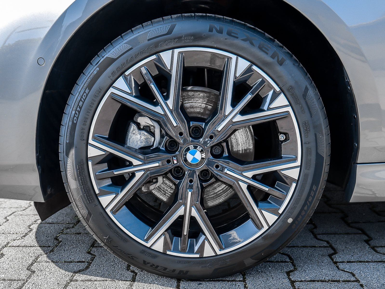 BMW 120 - Bild 4