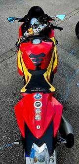 BMW S1000RR - BMW S1000