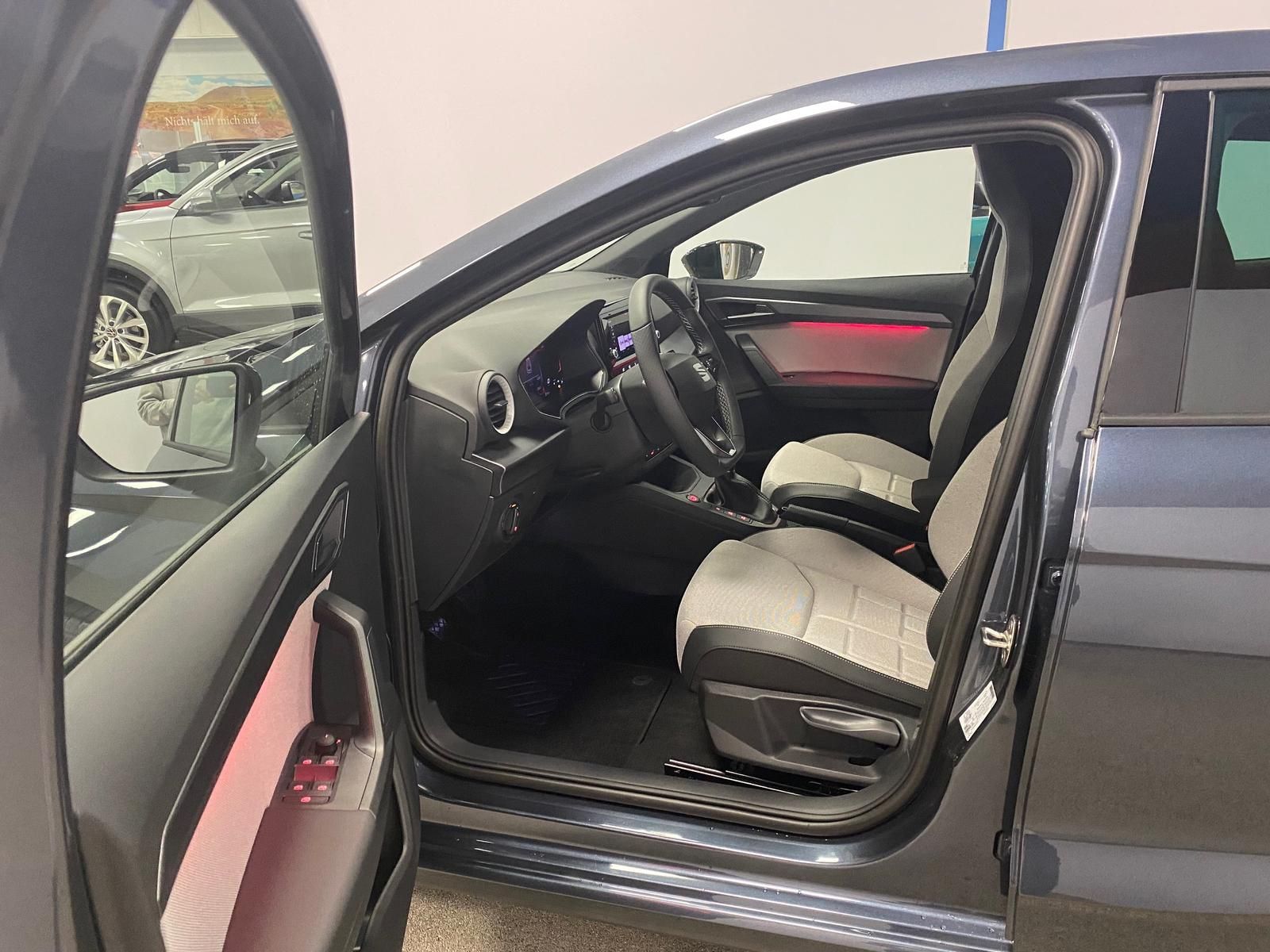 Fahrzeugabbildung SEAT Ibiza 1.0 TSI 1.0 TSI FR 5 J.GARANTIE+ACC+KAMERA