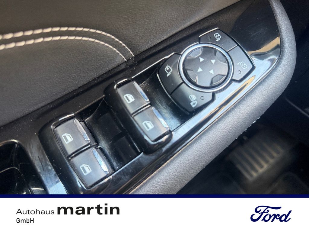 Fahrzeugabbildung Ford S-Max 2.0 EcoBlue Titanium AWD Start/Stopp LED