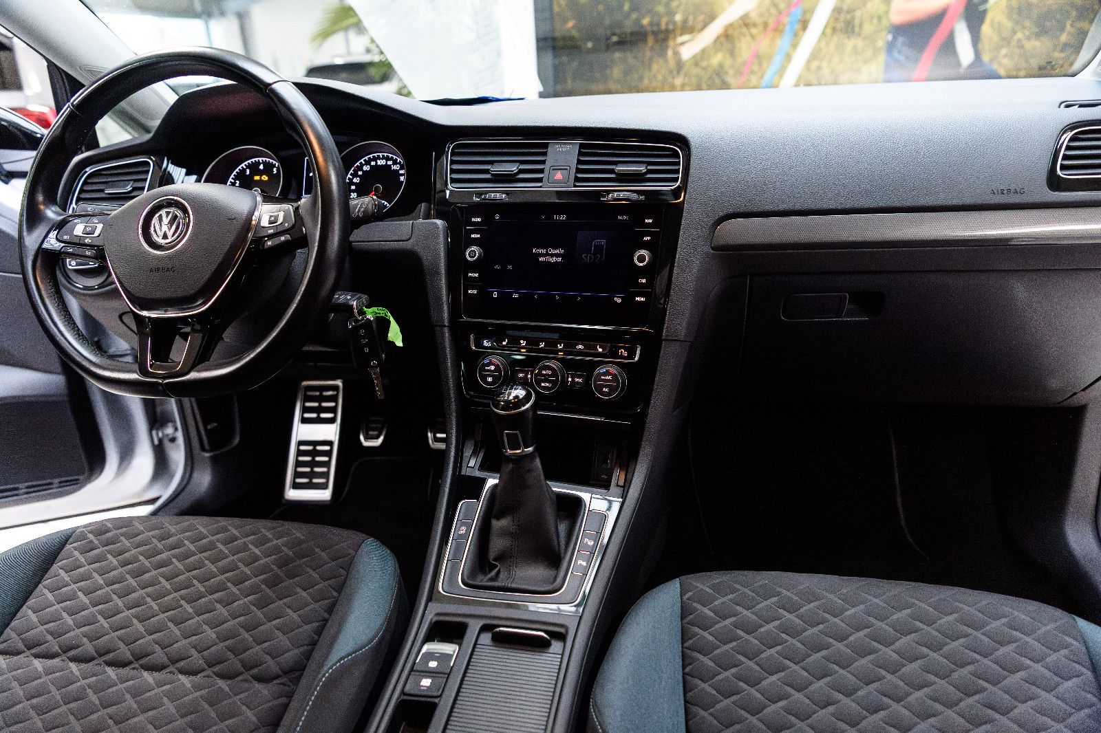 Fahrzeugabbildung Volkswagen Golf VII Lim. IQ.DRIVE