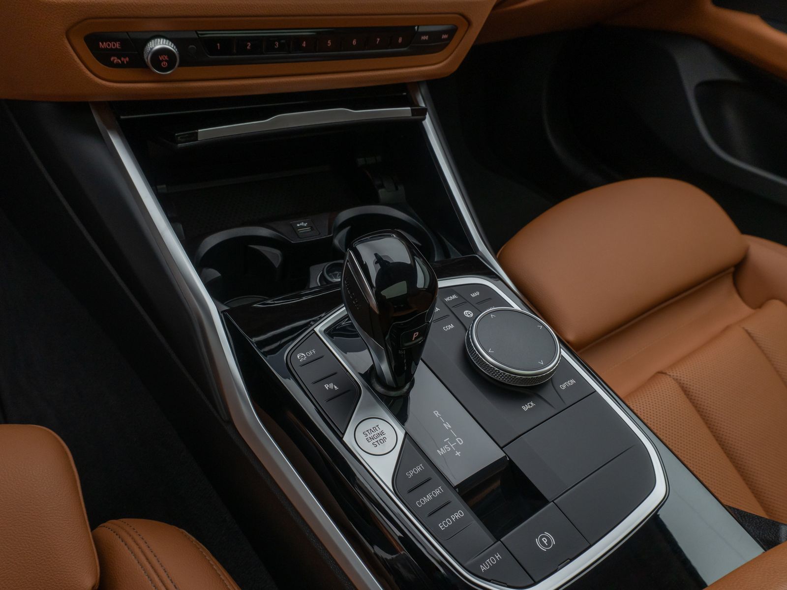 Fahrzeugabbildung BMW 420 Gran Coupé  Glasdach Kamera DAB HiFi Sport