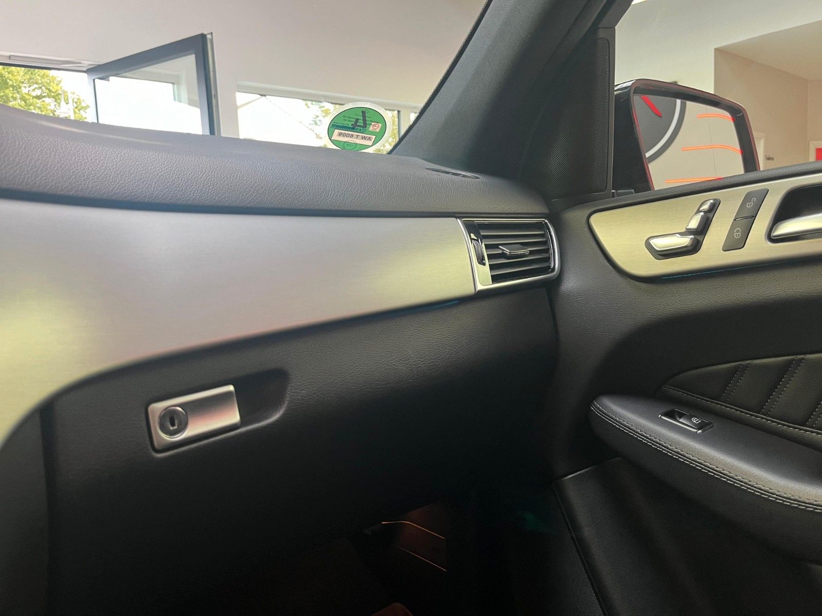 Fahrzeugabbildung Mercedes-Benz GLE 350d 4Matic*Pano*360°*LED*AHK*Nappa*Ambiente