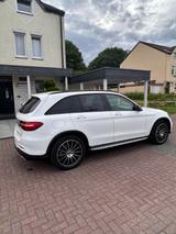 Mercedes-Benz GLC 250 4MATIC Autom. -AMG Line*AHK*Night Paket* - Mercedes-Benz GLC-Klasse Gebrauchtwagen in Essen