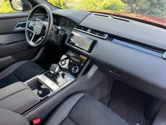 LAND ROVER Range Rover Velar 3.0 D300 R-DYNAMIC S AWD LAND ROVER Range Rover Velar 3.0 D300 R-DYNAMIC S AWD