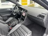 Volkswagen Golf VII Lim. GTD Leder Schiebedach Keyless Navi - mit Diesel-Antrieb: Grau, Sportfahrwerk, Limousine
