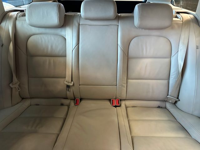 Skoda Superb Combi Elegance *1. Hand*Xenon*Klima*Navi*