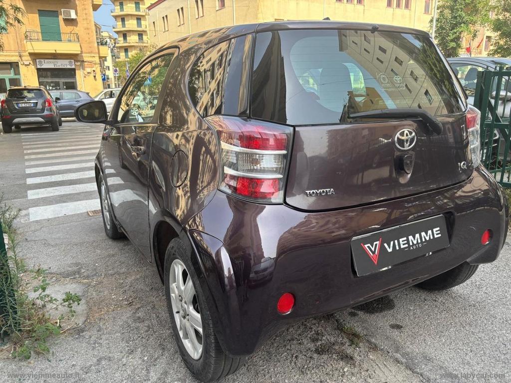 Toyota IQ
