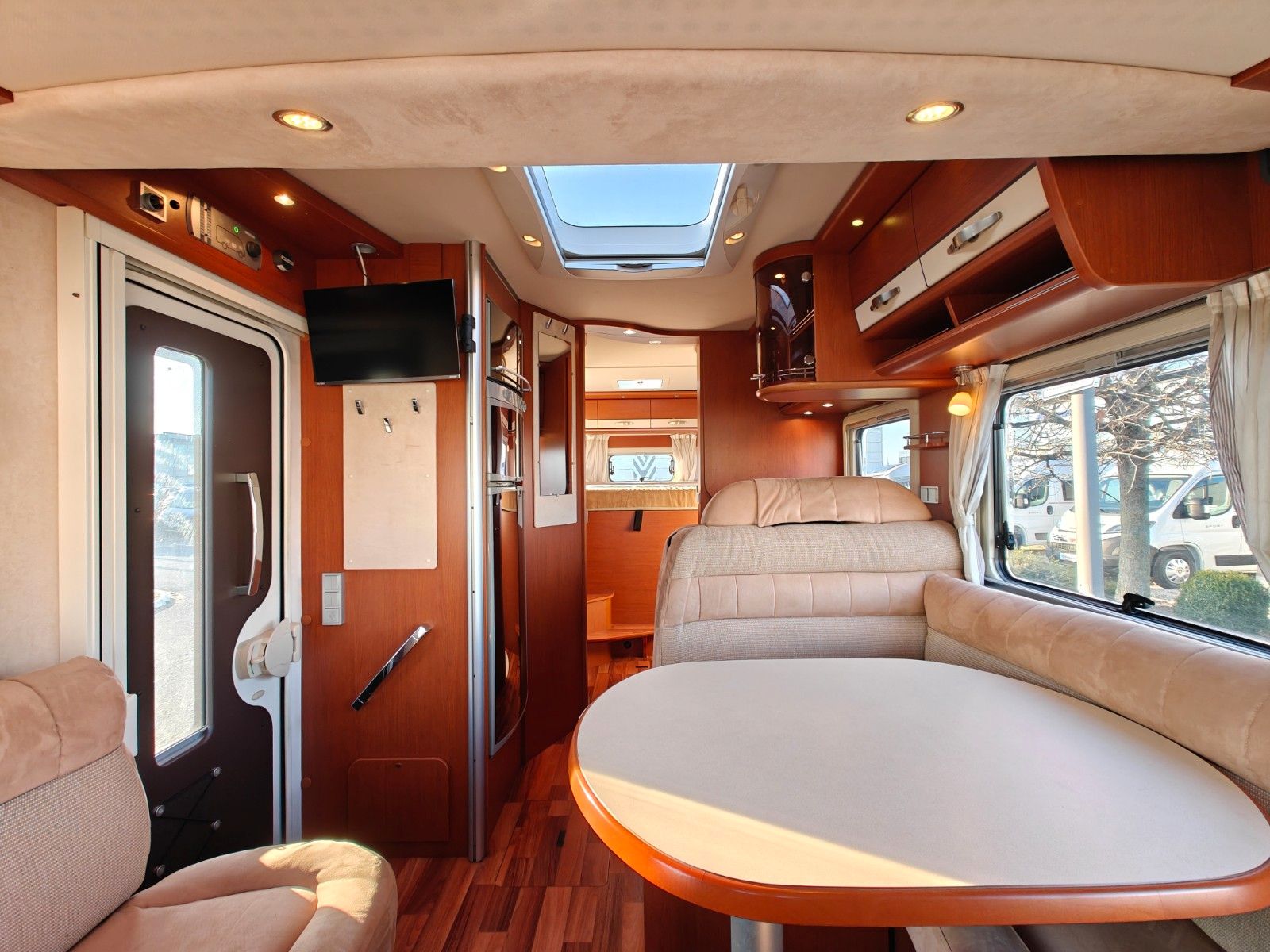 Fahrzeugabbildung HYMER / ERIBA / HYMERCAR B - KLASSE 594 - AUS ERSTBESITZ