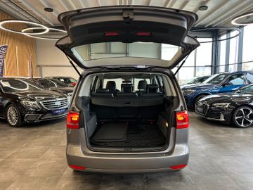 Volkswagen Touran Highline *AHK*Xenon*DAB*Klima*Navi*Kamera