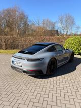 Porsche 992 Carrera 4 GTS Coupé Carrera GTS - Porsche 992 in Essen