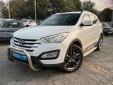 Hyundai Santa Fe Premium 2.2 Allrad 4WD *AHK* - Hyundai SANTA FE Premium mit Diesel-Antrieb