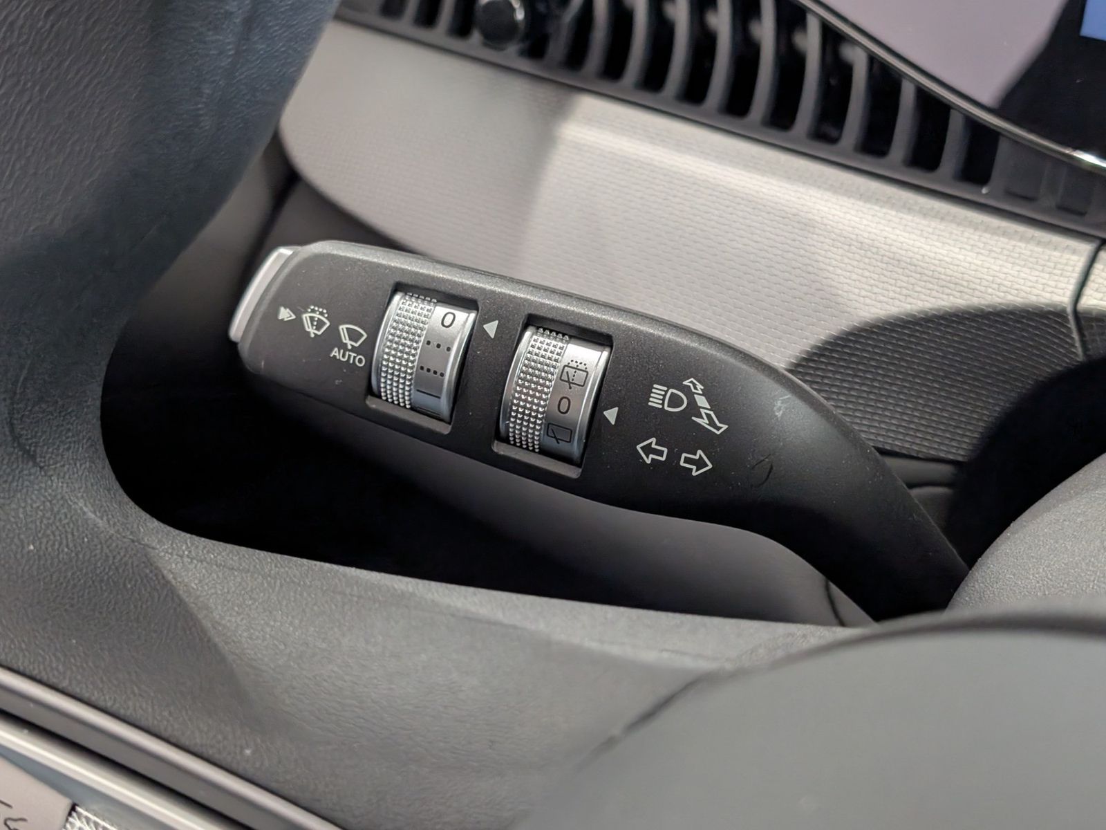 BYD DOLPHIN Dolphin G DM-i Active Navi LED Keyless – Bild 33