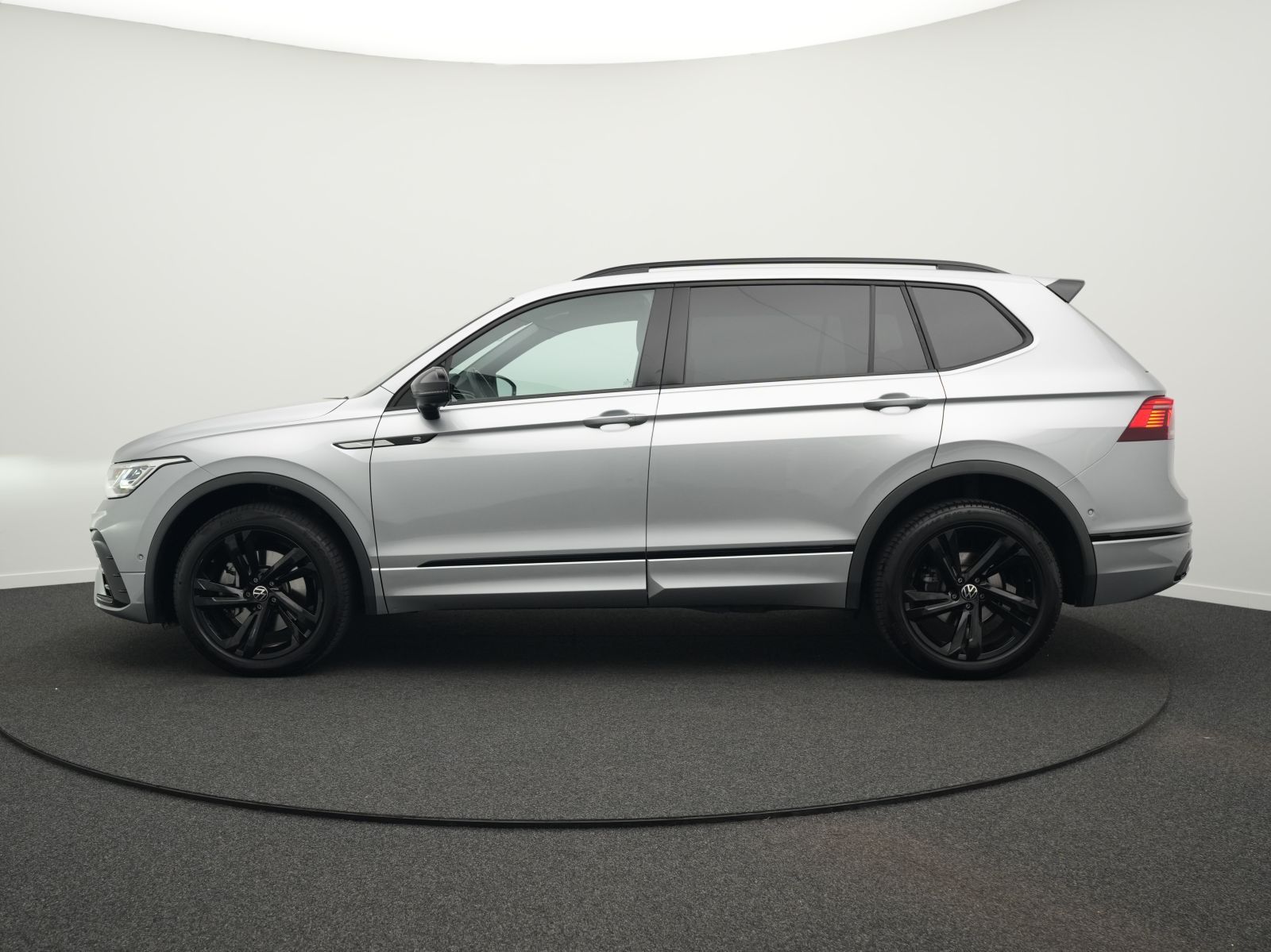 Volkswagen Tiguan Allspace - Bild 11