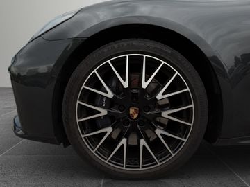 Porsche Panamera - 7