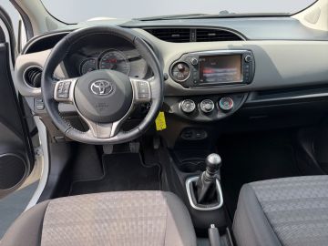 Toyota Yaris - 11