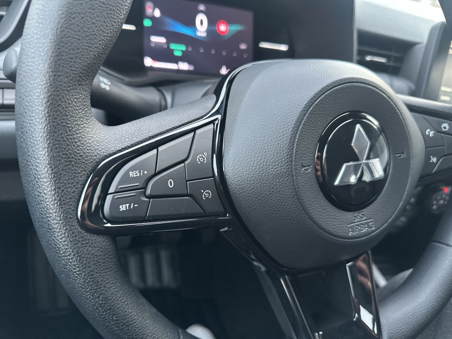 Fahrzeugabbildung Mitsubishi Colt Klima + digitales Cockpit+ LED+ Apple CarPl
