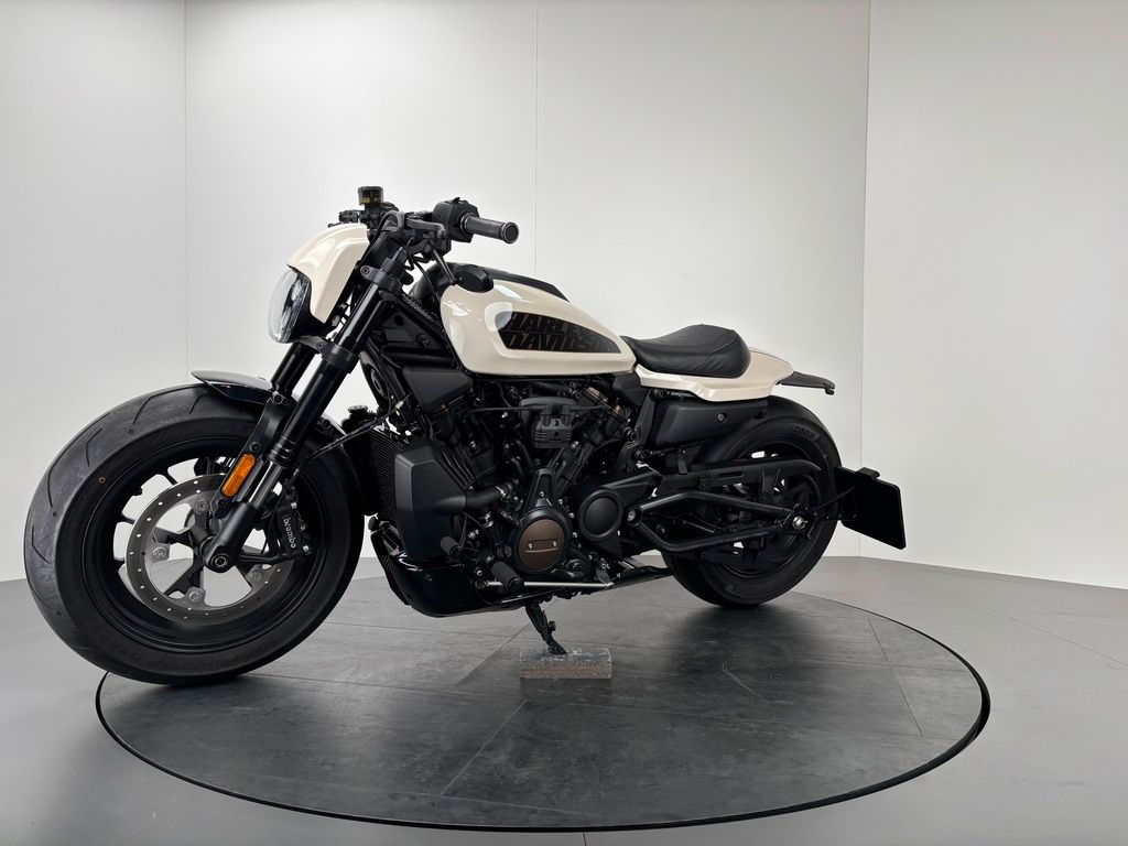 Fahrzeugabbildung Harley-Davidson SPORTSTER S RH1250S *KESSTECH *NEUWERTIG