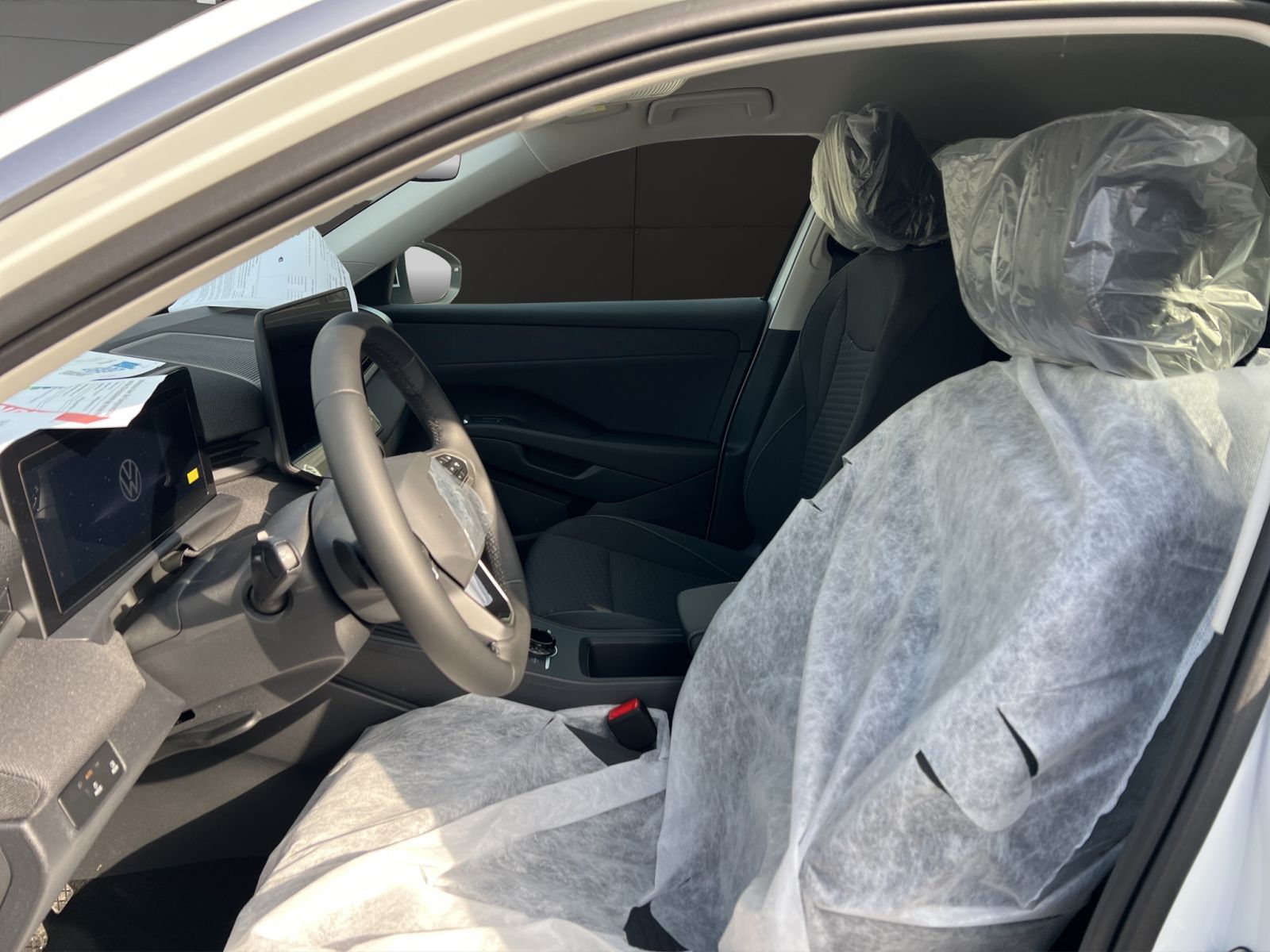 Volkswagen T-Roc - Bild 5