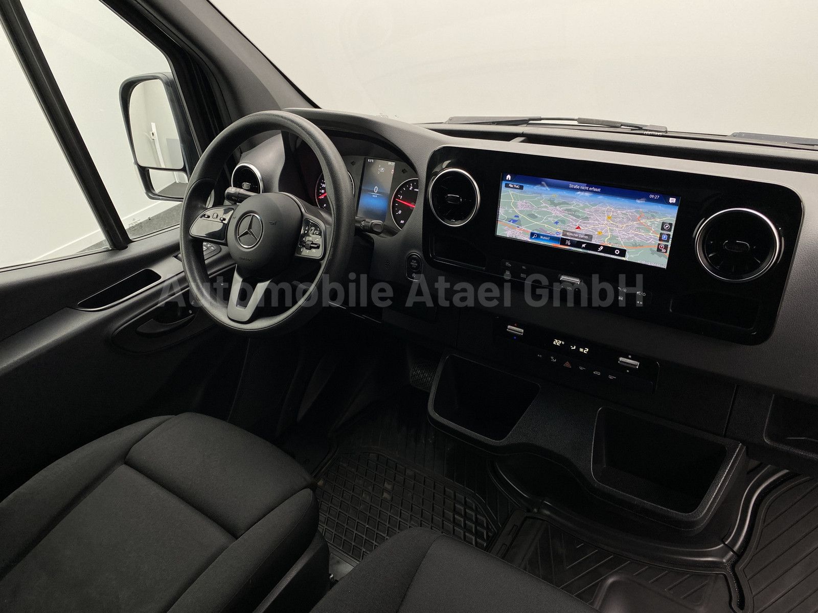 Fahrzeugabbildung Mercedes-Benz Sprinter 317 Automatik LED+AHK 2,8t+KAMER 8092