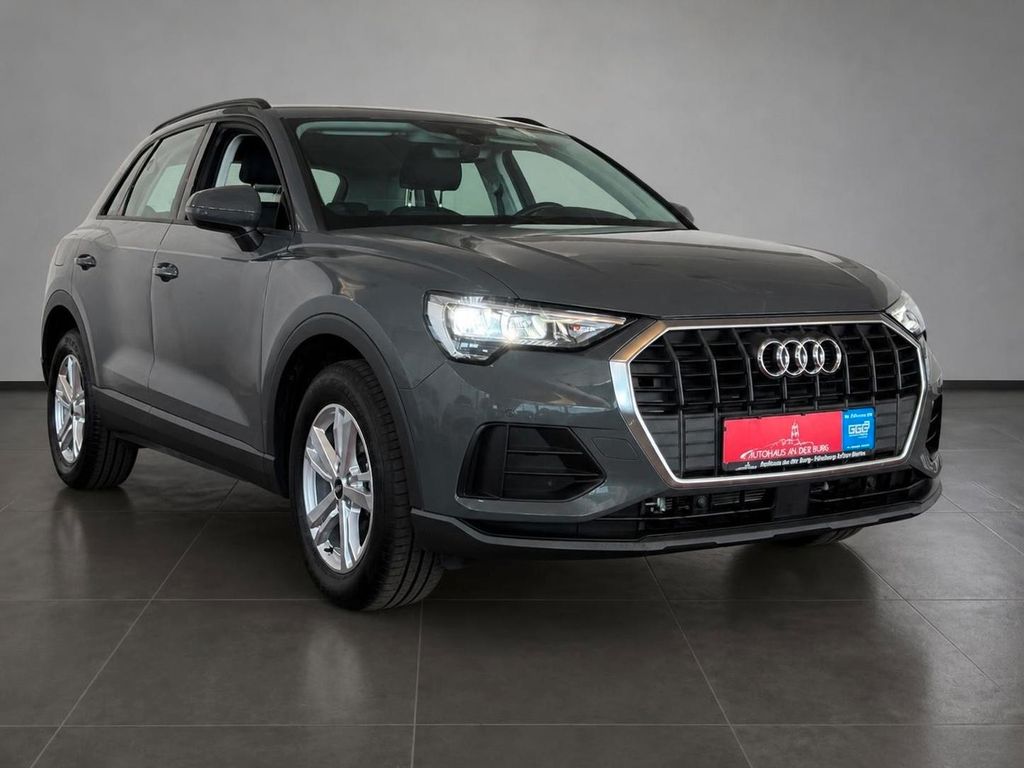Image of Audi Q3