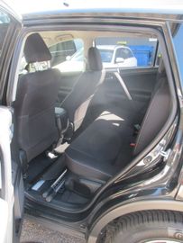 Toyota RAV 4 - 10