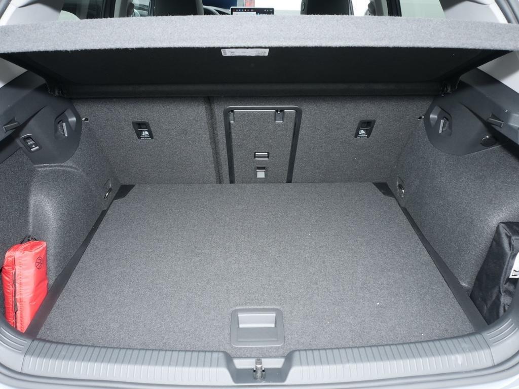 Volkswagen Golf 8 1.5 TSI Style NAVI KAMERA AHK HuD MATRIX, миниатюра 10