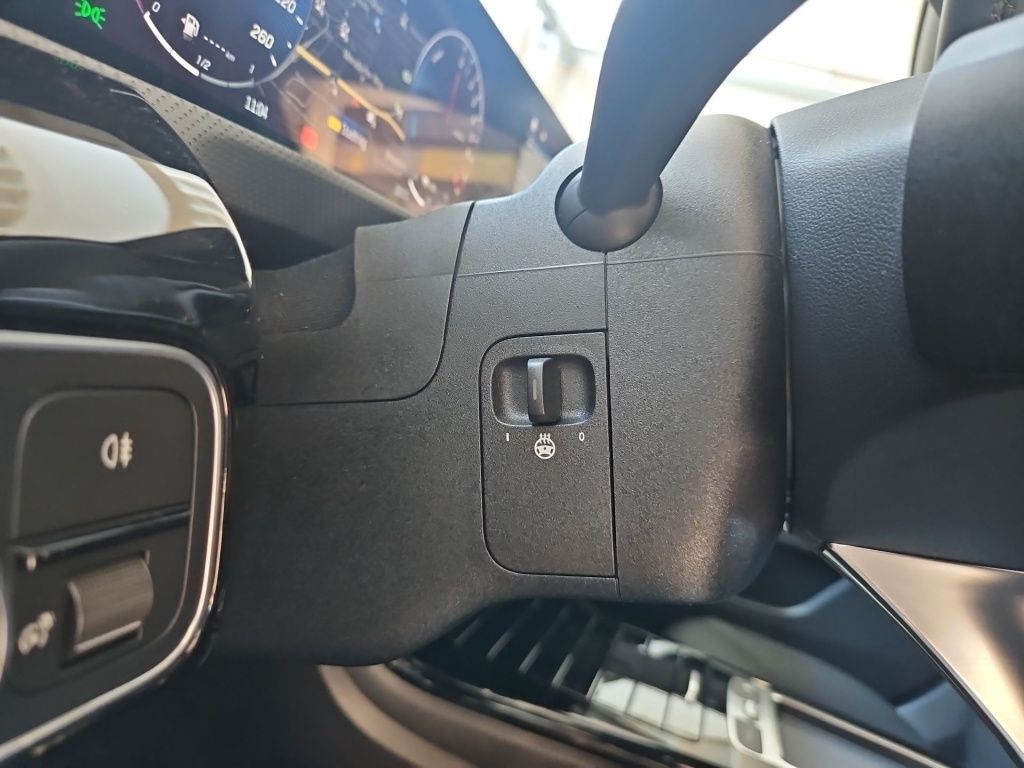 Fahrzeugabbildung Mercedes-Benz A250e Progressive Totwi. LED SHZ Tempomat KAM
