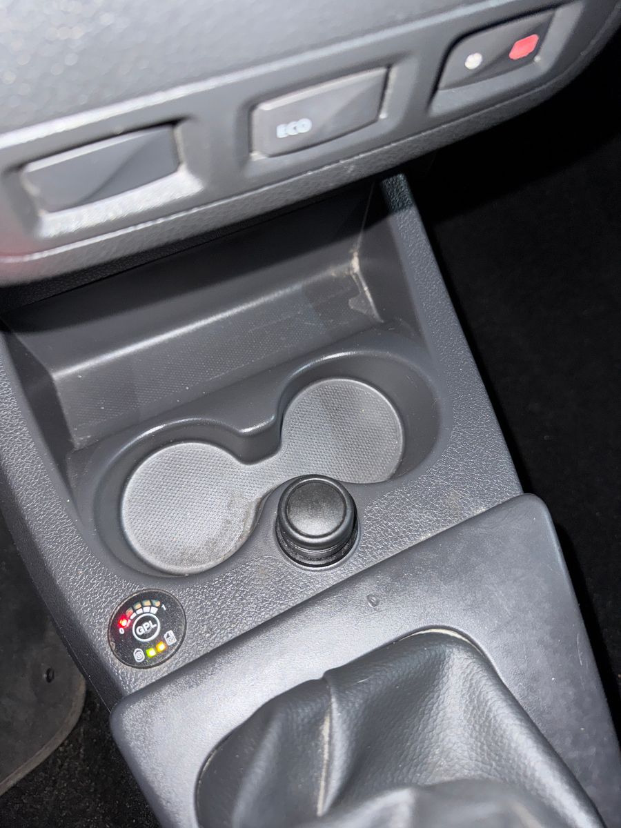 Fahrzeugabbildung Dacia Dokker Express Ambiance 1.6 LPG GAS NAVI AHK SHZ