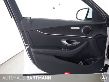 Mercedes E 200 - 10