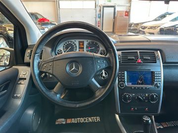 Mercedes-Benz B 200 Turbo *AHK*Klima*SHZ*Navi*PDC*Freisprech*